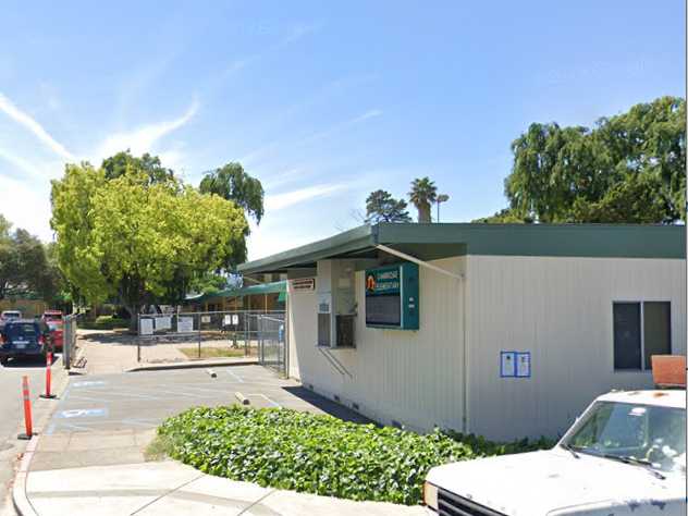 Cambridge Elementary - Pantry