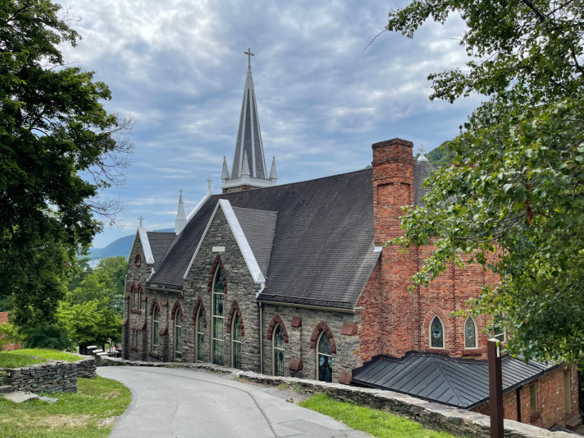 St Peter the Fisherman Catholic Church