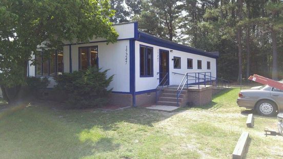 Five N Two Food Pantry