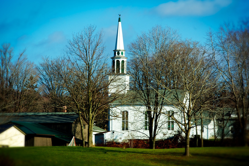 Lafayette Outreach Food Pantry