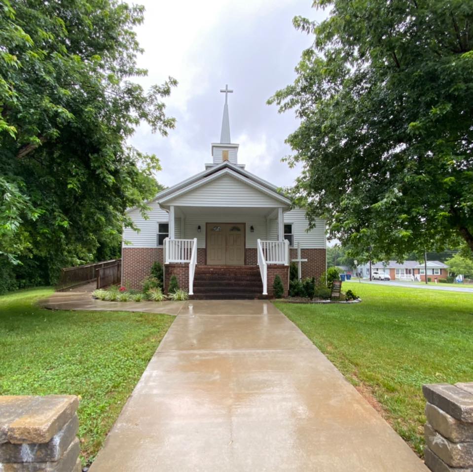 Midway United Missionary Church Food Pantry