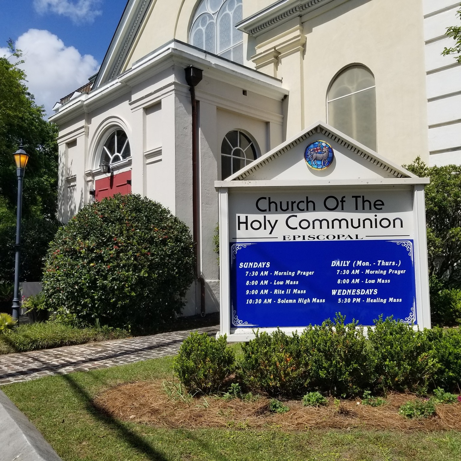 Episcopal Church of the Holy Communion Community Outreach